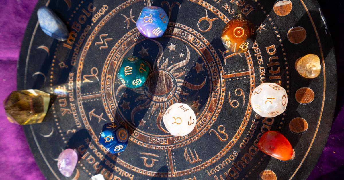 Horoscop 6 mai 2026. Zodia pentru care se anunță o schimbare în carieră