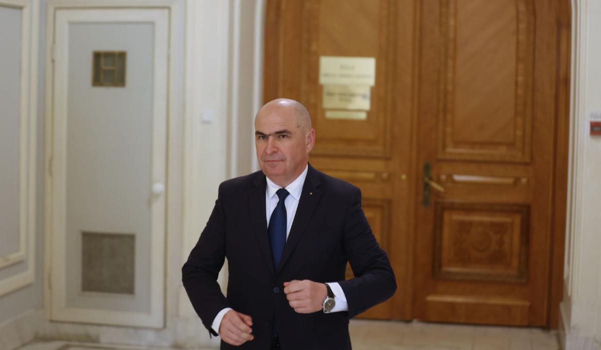 Bolojan, reacţie după demitere: Când ataci privilegii, reacțiile sunt pe măsură. Mulţumesc, România
