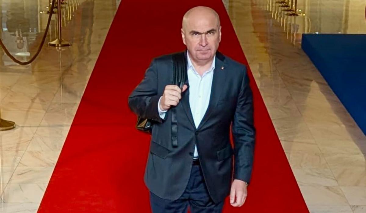 Bolojan, despre liberalii care vor la guvernare: "Nu e uşor să fii într-o intersecţie şi să nu te prostituezi"