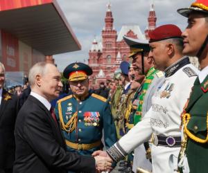 Rusia anunţă întreruperea completă a internetului mobil la Moscova în 9 mai, de Ziua Victoriei