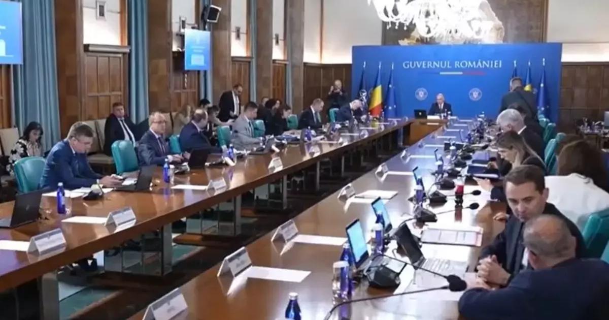 Guvernul interimar a adoptat OUG privind investiţiile din industria de apărare. Cum explică Executivul