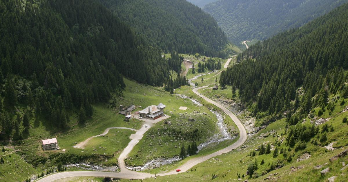 Poza pentru articolul Drumul din România inclus de The Guardian pe lista celor mai spectaculoase trasee din Europa