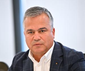 Cine este Adrian Veştea, premierul desemnat de Nicuşor Dan să formeze Guvernul