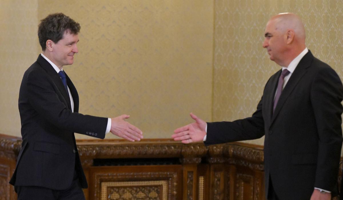 De ce l-a scos Nicuşor Dan din ecuaţie pe Bolojan. Analist: O acţiune ca cea a regelui Carol al II-lea