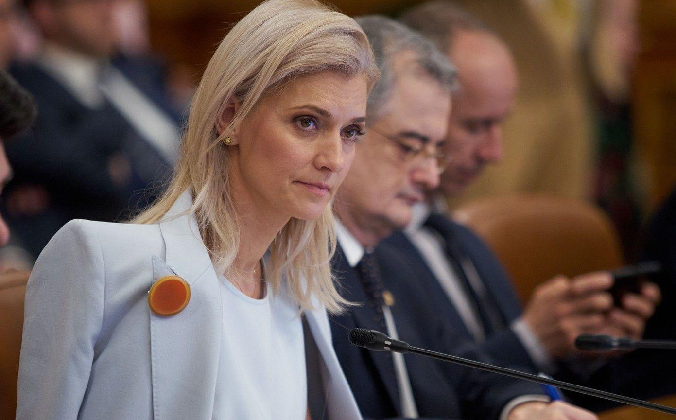 Alina Gorghiu, atac la Bolojan: "Îi este frică de faptul că un premier liberal va fi investit" 