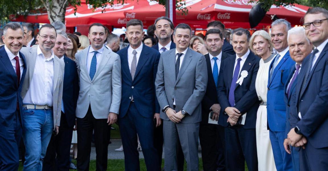 Puciştii din PNL, poză de grup cu Grindeanu la Ambasada SUA