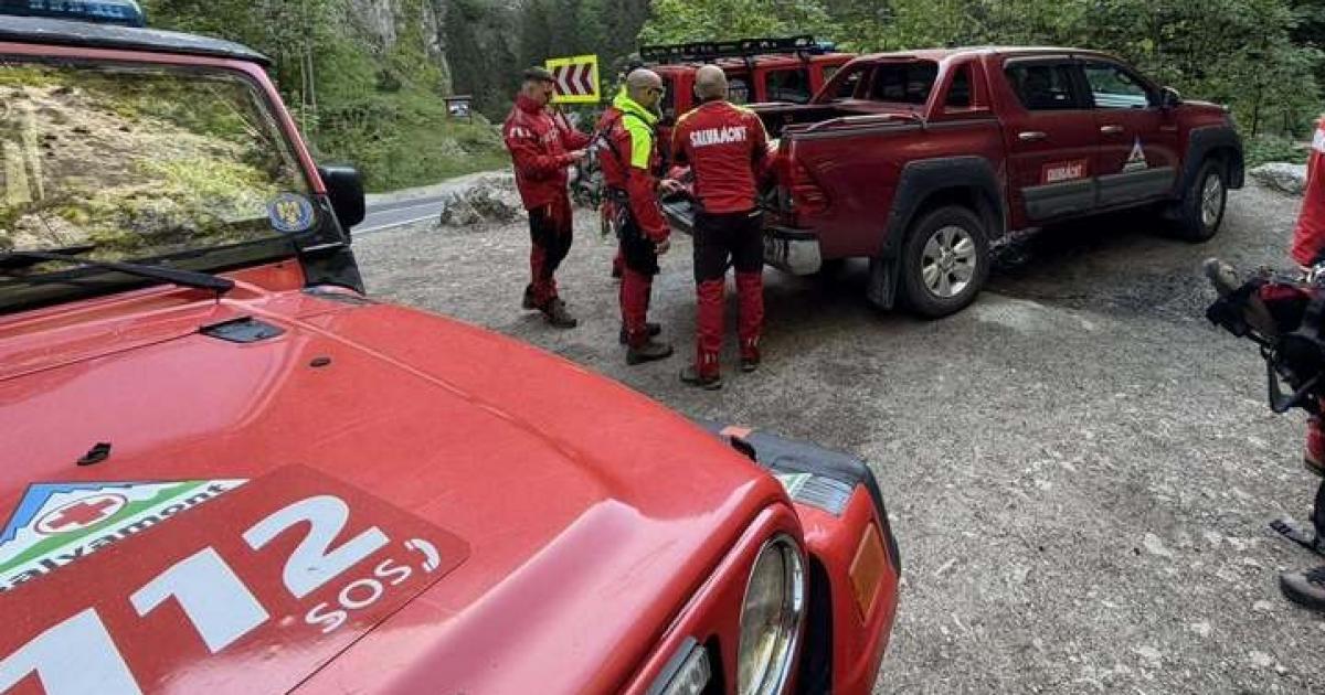 Poza pentru articolul Ucrainean aflat de 7 zile pe munte, fără provizii și extenuat, recuperat de salvamontiștii din Maramureş