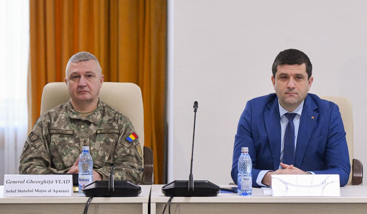 Ministrul Apărării, după ce șeful Armatei a fost pus sub acuzare de DNA: Este o situaţie neplăcută