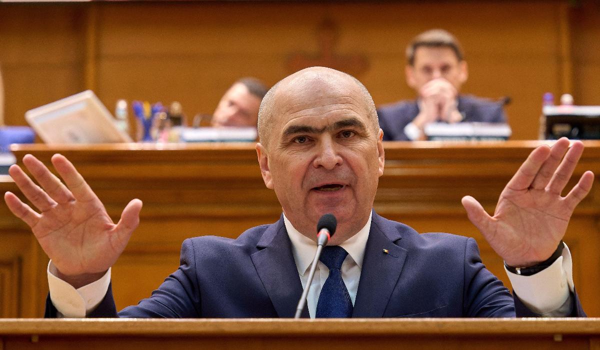 Bolojan spune că şi-a asumat guvernarea când "nu s-a înghesuit nimeni": Am pus interesul ţării pe primul loc