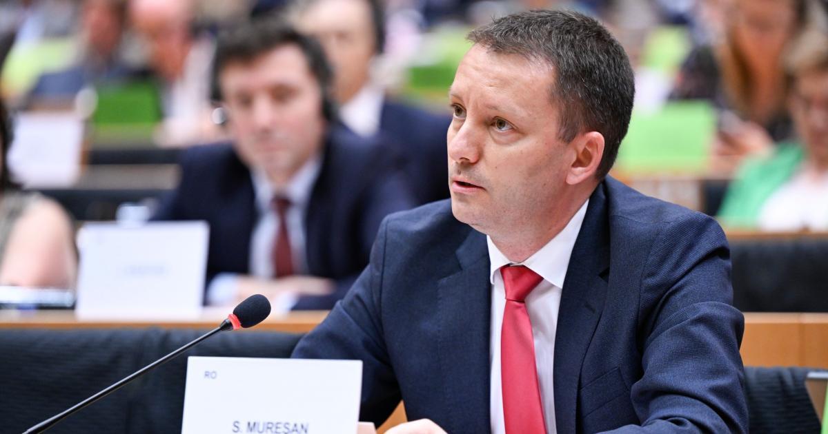 Siegfried Mureşan: "Vom susţine doar un Guvern care continuă pe linia disciplinei bugetare"