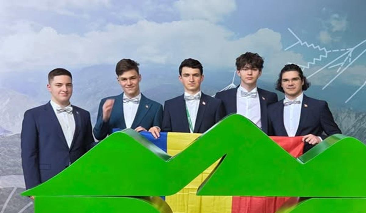 5 elevi români au câștigat două medalii de aur și trei de argint la Olimpiada Internațională de Fizică