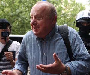 STENOGRAME în cazul azilelor lui Viorel Paşca. Acuzaţii de viol şi morţi suspecte. "Du-mă acasă, că aici pier"