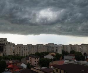 Cod portocaliu de furtuni în București și Ilfov. Cât e valabil