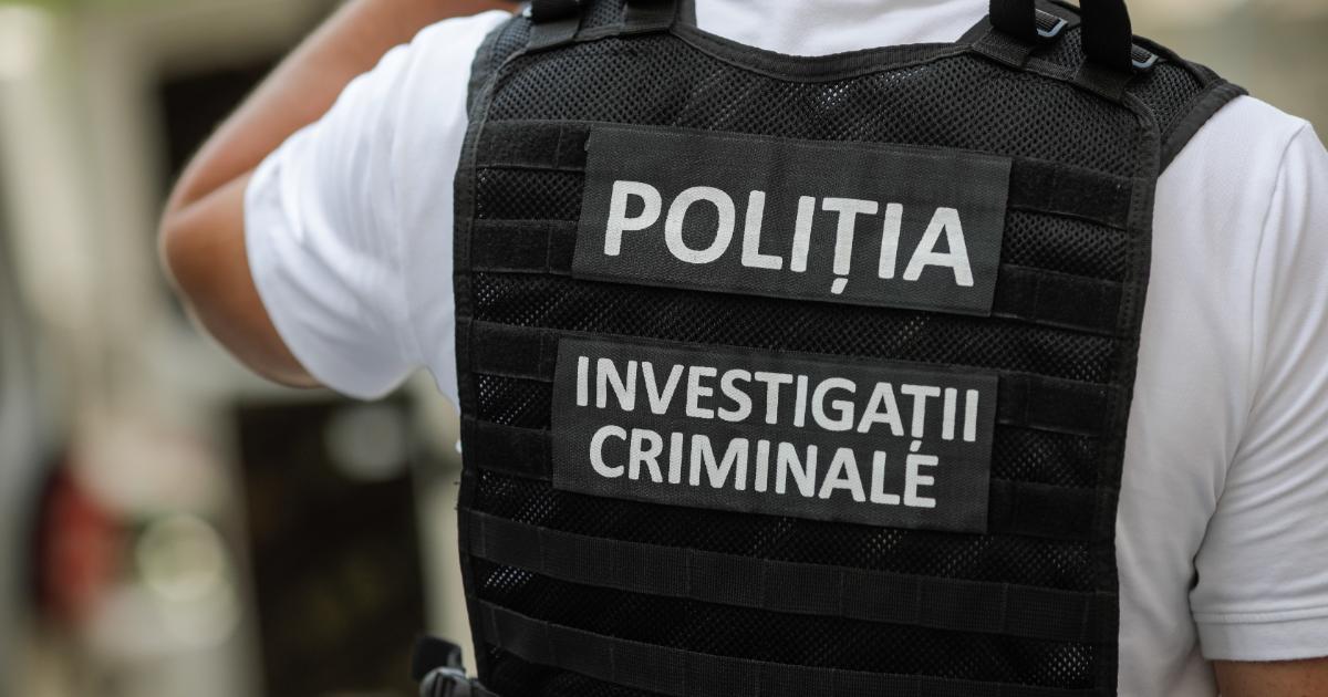Poza pentru articolul Doi membri ai clanului Cârpaci, arestaţi la Caransebeş. Erau căutaţi pentru sclavie şi trafic de organe