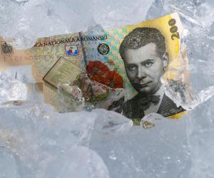 Unde schimbi gratuit bancnotele rupte, pătate sau spălate la mașină