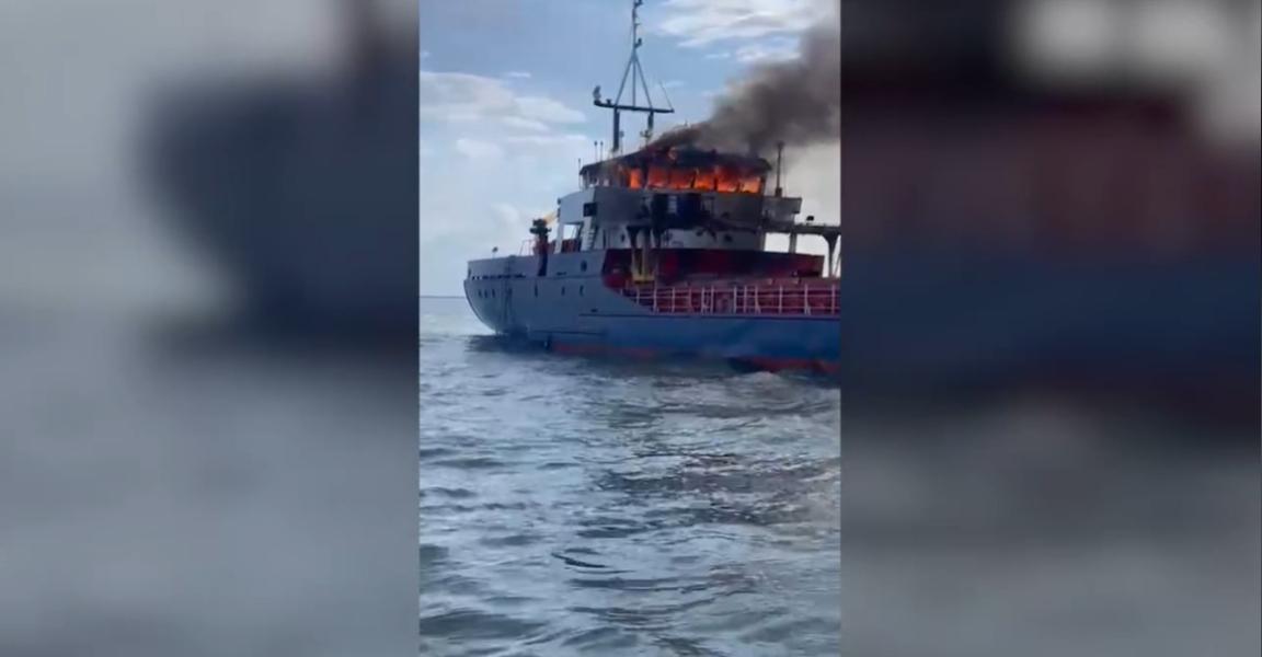 Doi marinari, căutați de nava Apollo a ARSVOM, după ce vasul pe care se aflau a fost lovit în portul Odesa