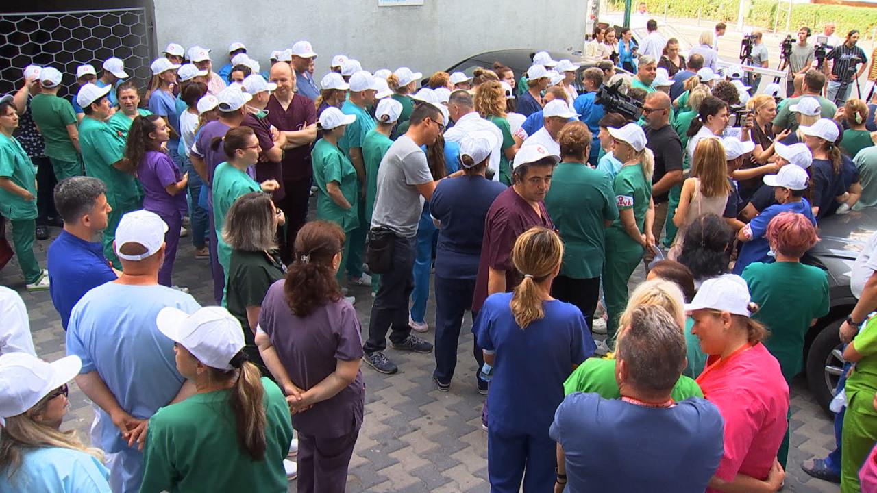 Guvernul a aprobat deblocarea a aproape 7.000 de posturi din sănătate. Sunt mai puține decât cerea ministerul