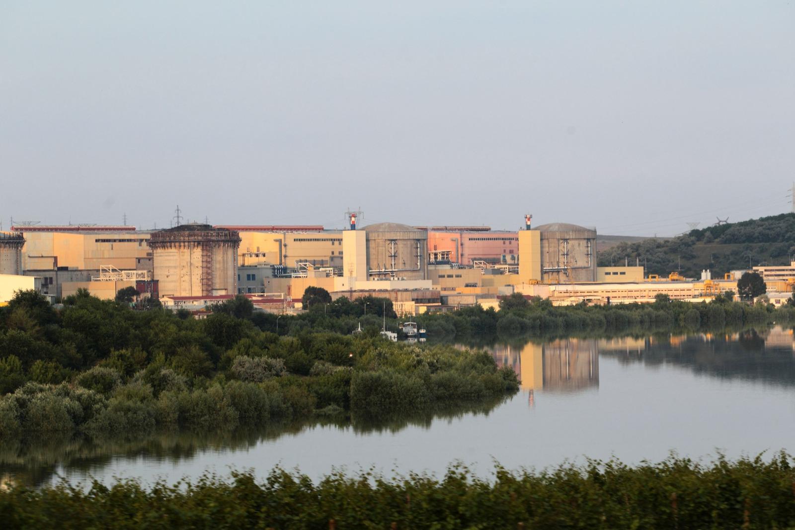Unitatea 2 de la Cernavodă rămâne conectată la rețea. A fost amânată oprirea reactorului
