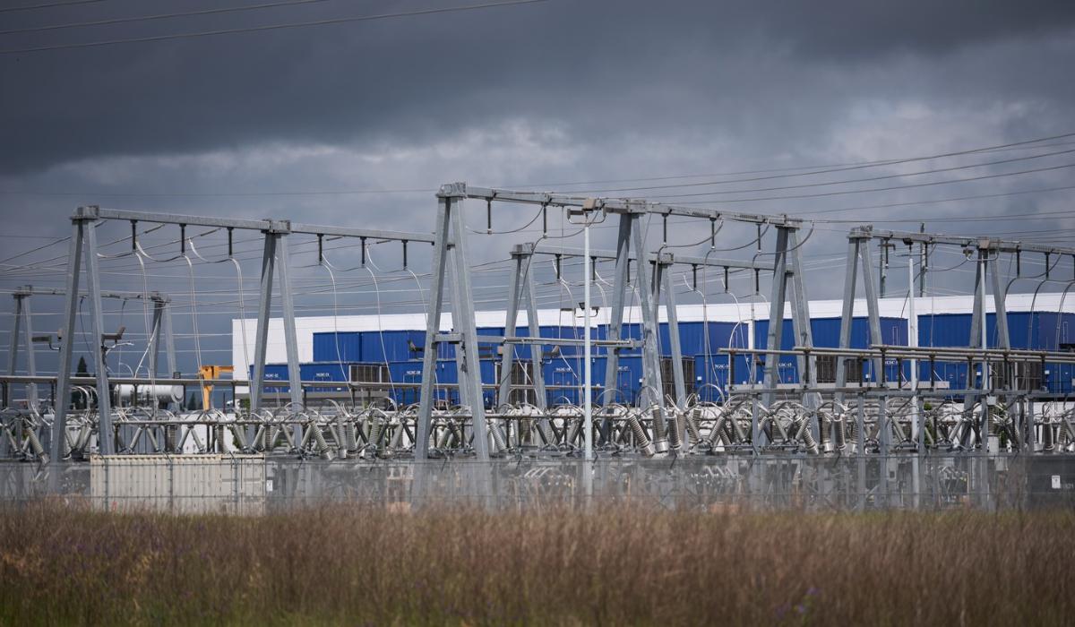 UE lansează program de 30 mld. € pentru 7 gigafabrici AI.