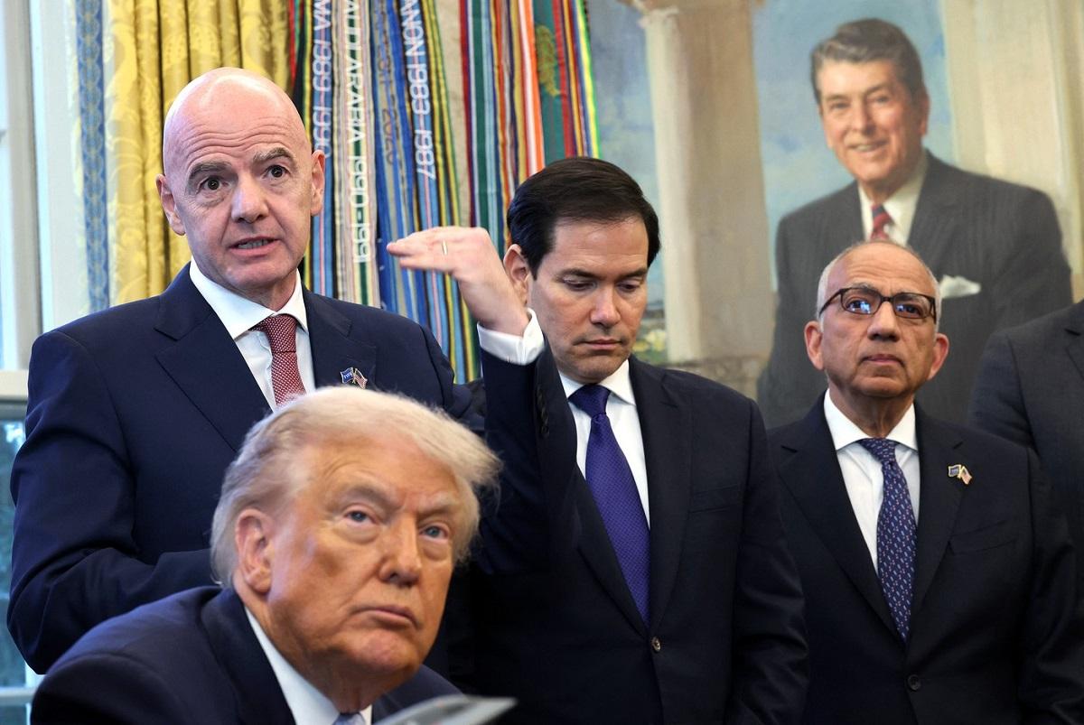 Consilierul lui Infantino şi-a dat demisia, din cauza scandalului privatizării Cupei Mondiale de fotbal 