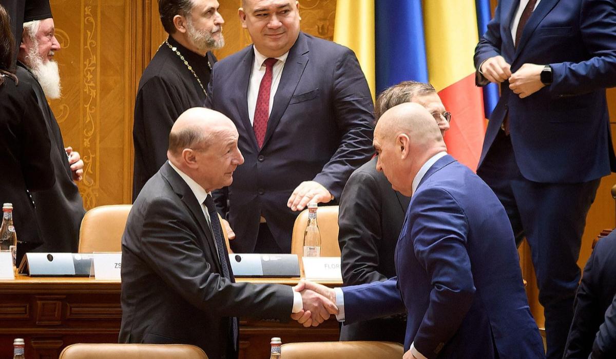 Traian Băsescu îl critică pe Nicușor Dan: Și-a abandonat rolul de președinte