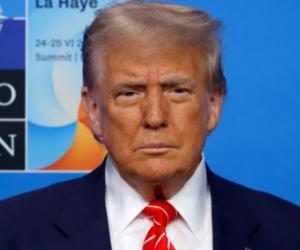 Trump a luat în calcul reducerea cu o treime a trupelor din Europa pentru a pune presiune pe aliaţii din NATO