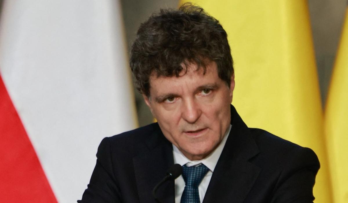 Nicușor Dan explică de ce a întârzie numirea noilor ambasadori: "A intervenit această criză politică"