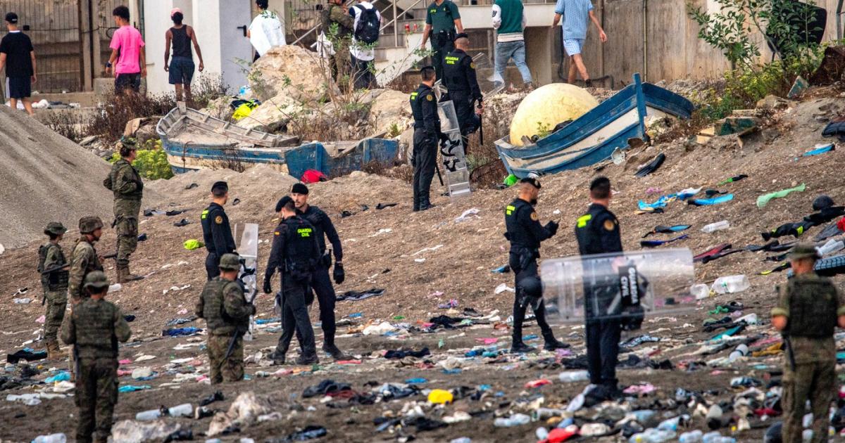Poza pentru articolul Franţa şi Italia, măsuri sporite de securitate, în urma pătrunderii migranţilor în Ceuta
