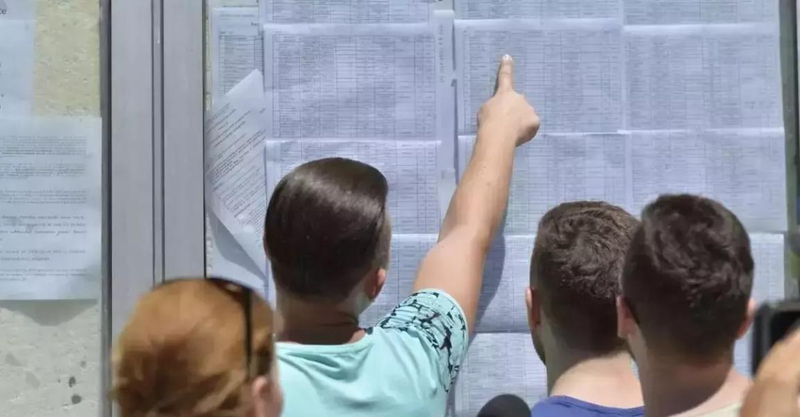 Cea mai mare medie obținută la BAC, sesiunea de toamnă. Niciun elev nu a luat 10