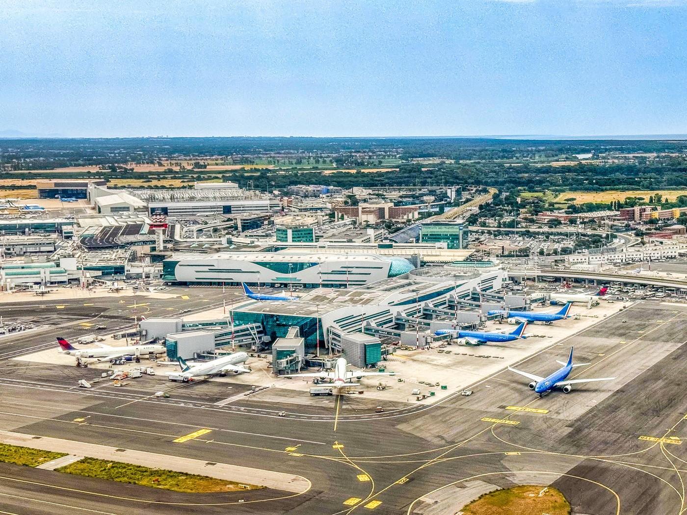 O nouă companie aviatică low-cost apare pe piaţa din Europa. Prețurile biletelor încep de la 100 de lei