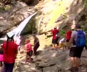 Locul din România unde turiștii stau cu geaca pe ei, în timp ce orașele fierb la 38 de grade