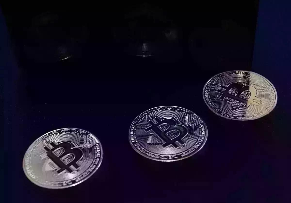Preţul unui bitcoin astăzi, luni 24 august 2026