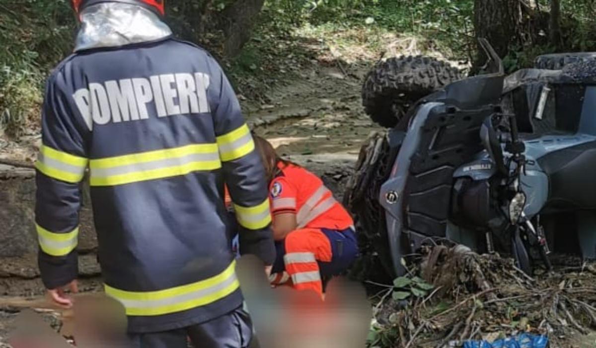 Accident mortal cu ATV-ul în Argeș. Un bărbat de 58 de ani a murit după ce s-a răsturnat într-un pârâu