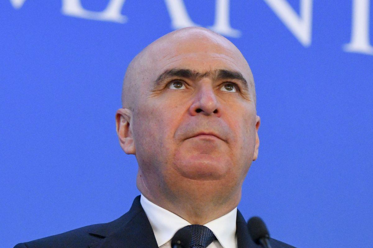 Măsuri fără precedent pentru economia de curent. Importăm masiv seara, iar prețurile vor crește din toamnă