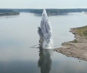 Ce scriu CNN şi Reuters despre operaţiunea militarilor români pentru detonarea stâncii Pârjoaia