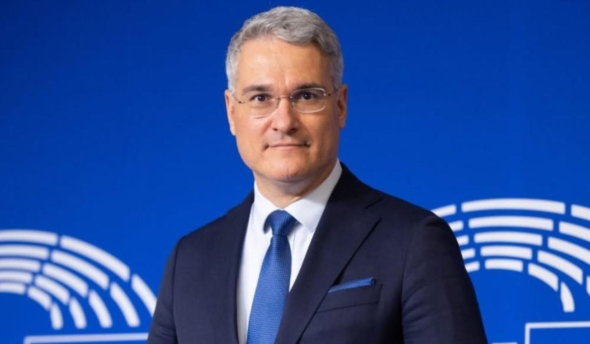 Dragoș Pîslaru: Modificările la legea decarbonizării riscă să blocheze PNRR și fonduri de miliarde de euro