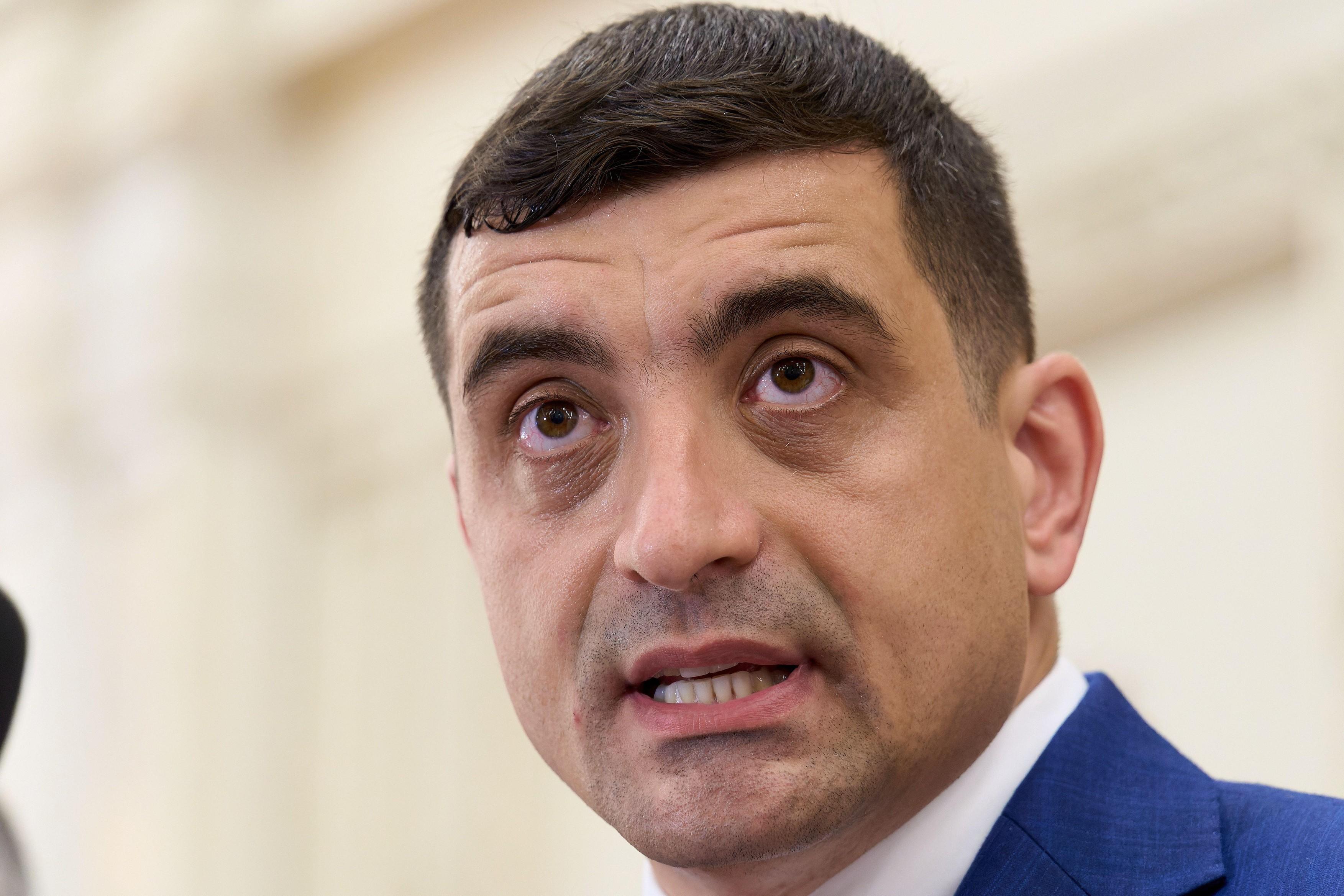 AUR a lansat un site prin care anunţă că va încerca suspeNDarea președintelui Nicușor Dan