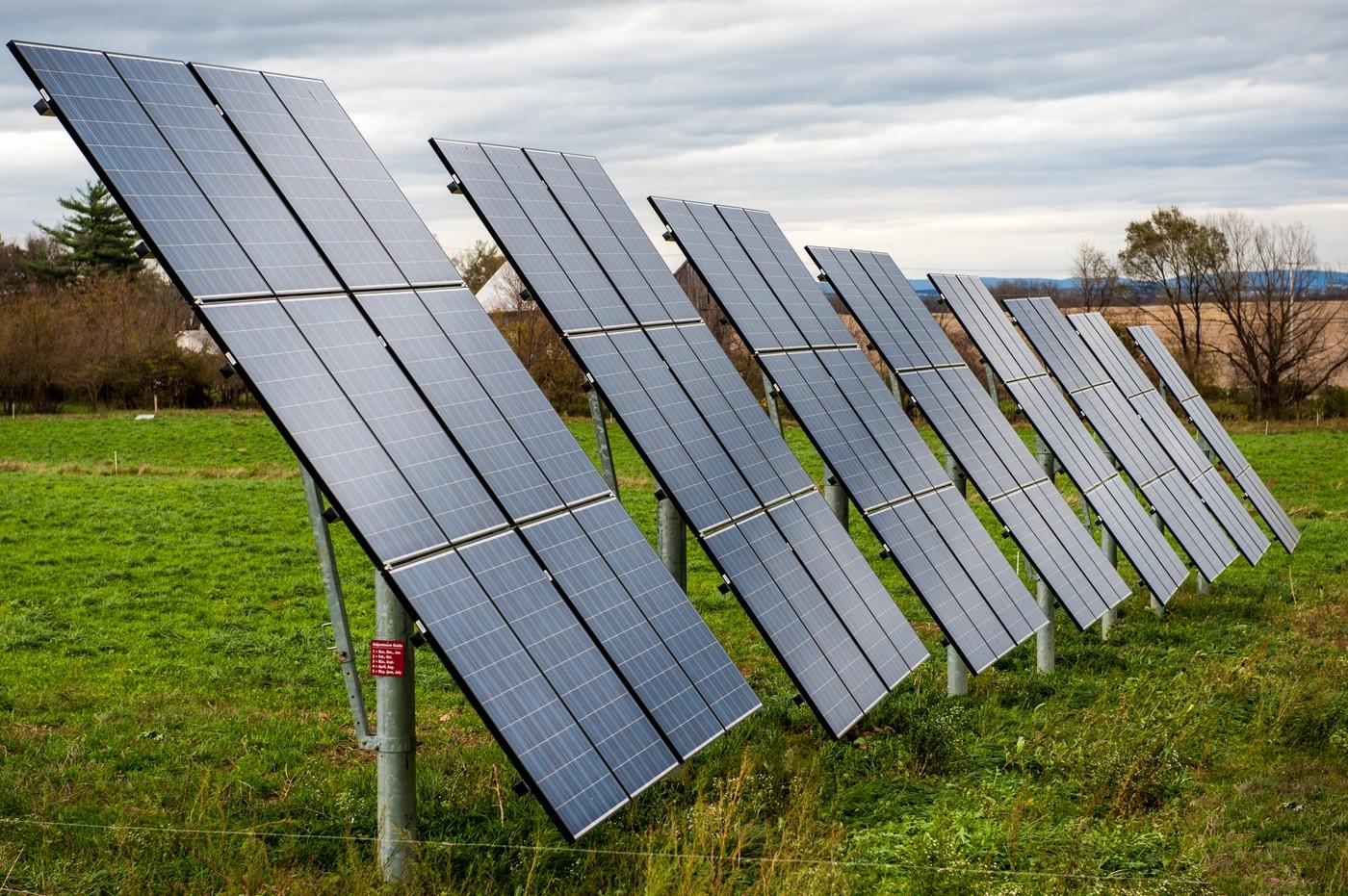 Revoluție energetică în China: fotovoltaicele au devenit principala sursă de energie, depășind cărbunele