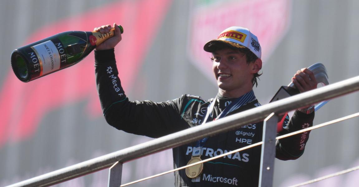 Kimi Antonelli, mai aproape de titlul mondial în F1. Pilotul Mercedes a câștigat Marele Premiu al Spaniei