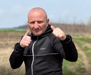 Interlopul Viorel Oarză a fost găsit împuşcat în cap într-o pădure din Iaşi