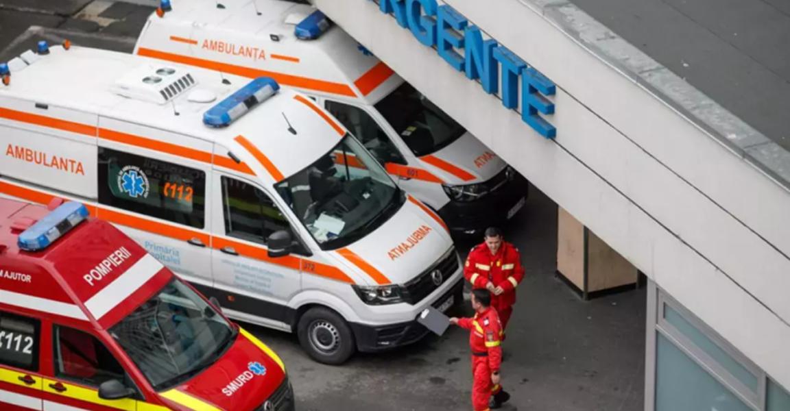Sindicaliștii cer bani pentru Ambulanță: 17 servicii județene nu mai au fonduri pentru septembrie