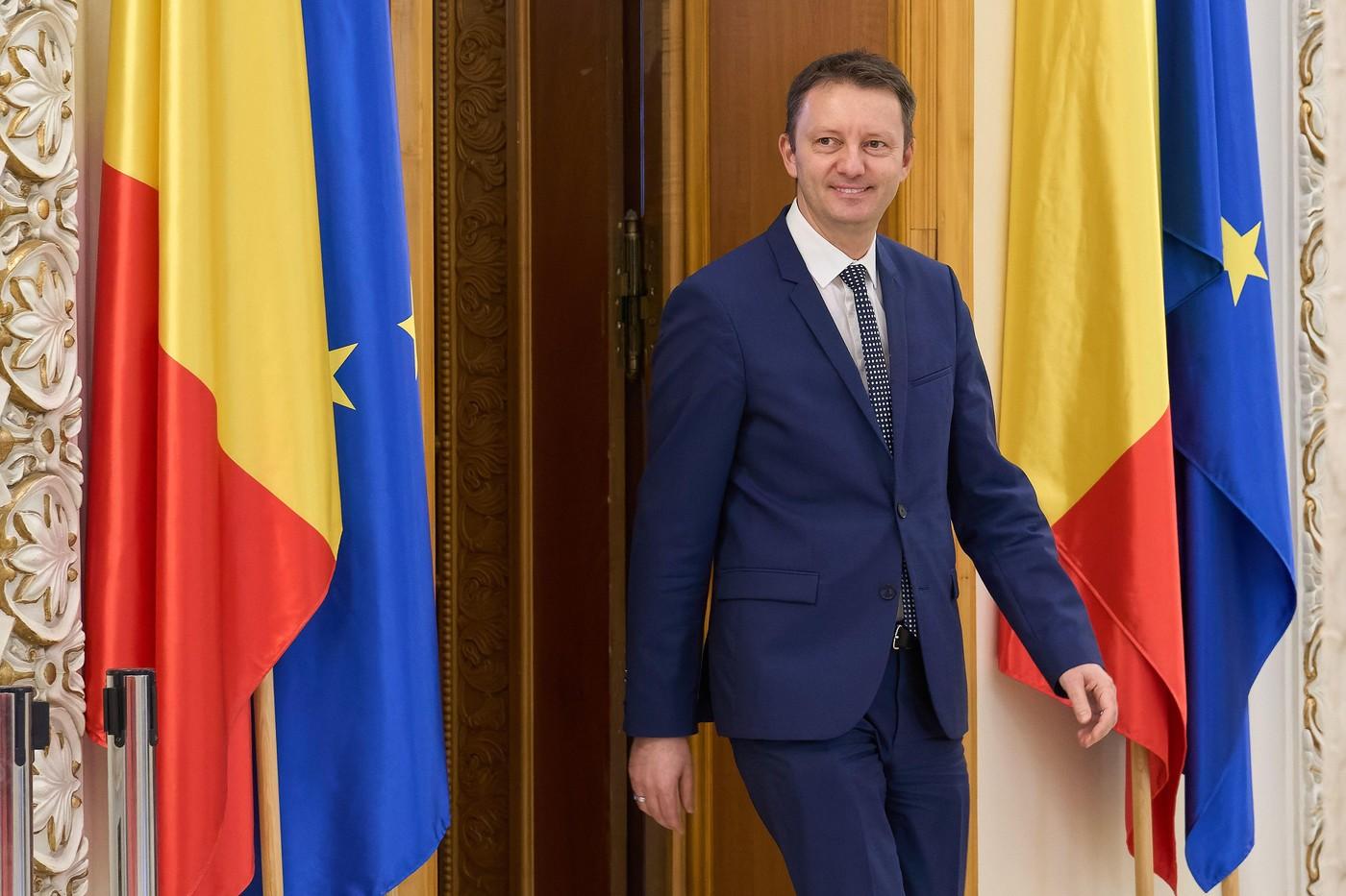Mureșan, despre preluarea șefiei PNL dacă va deveni premier: "Îmi văd de treaba mea"