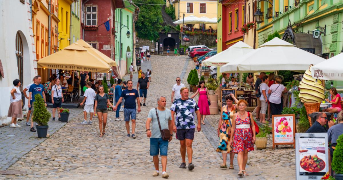 Poza pentru articolul Operatorii străini intră pe piața turismului românesc. Polonezii vor pachete majoritare în companii locale