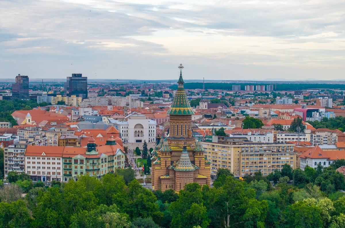 Orașul din România desemnat printre cele mai bune destinații din Europa, fără aglomerație