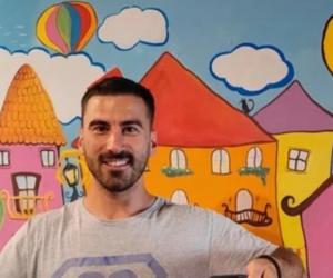Și-a dat demisia și a renunțat la mașină ca să-și cumpere pământ. Afacerea cu care a dat lovitura