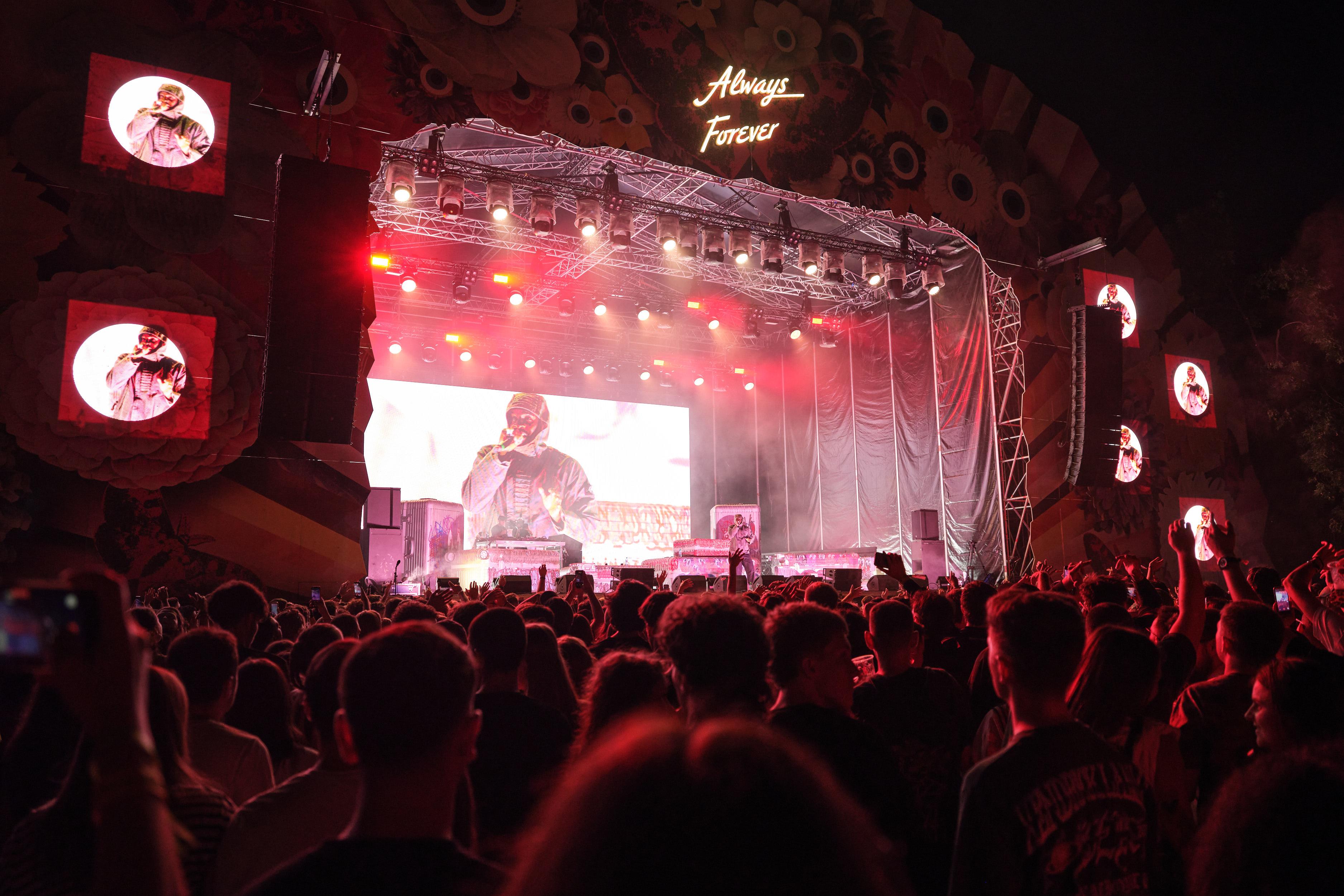 Skepta a dat startul Always Forever Festival Muzică live şi experienţe inspirate din show-urile Antena