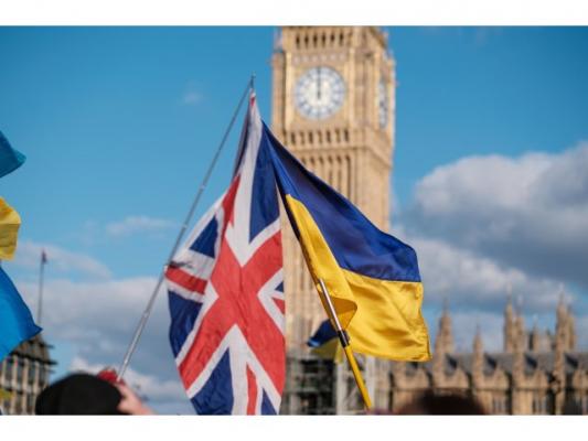 Marea Britanie va sprijini Ucraina în reconstrucția țării