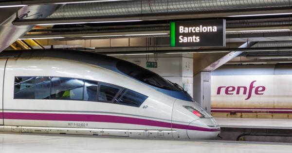 Un român a furat cablurile electrice de la un tren din Spania. A blocat circulația unor trenuri de mare viteză