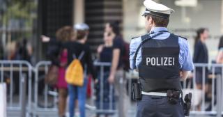 Germania: Aresturi printre membrii unei mișcări extremiste acuzată că ar pune la cale o lovitură de stat