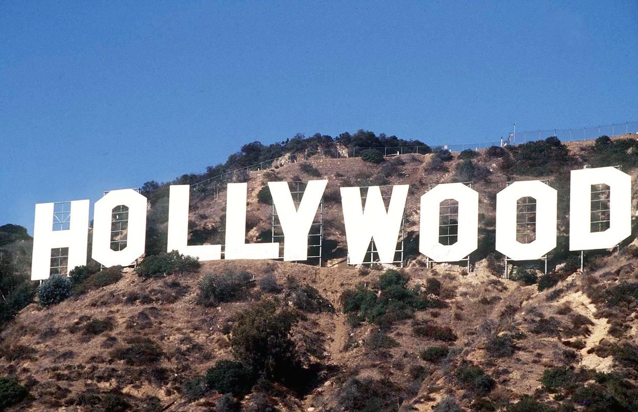 Greva de la Hollywood a încetat după ce scenariştii şi studiourile au Greva de la Hollywood a încetat după ce scenariştii şi studiourile au